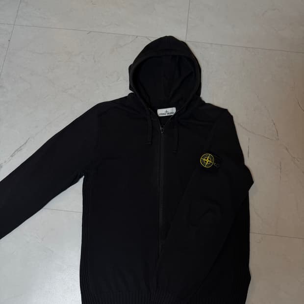 스톤아일랜드 니트집업 M