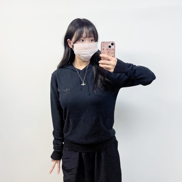 아디다스 불꽃 로고 니트 후드티 블랙