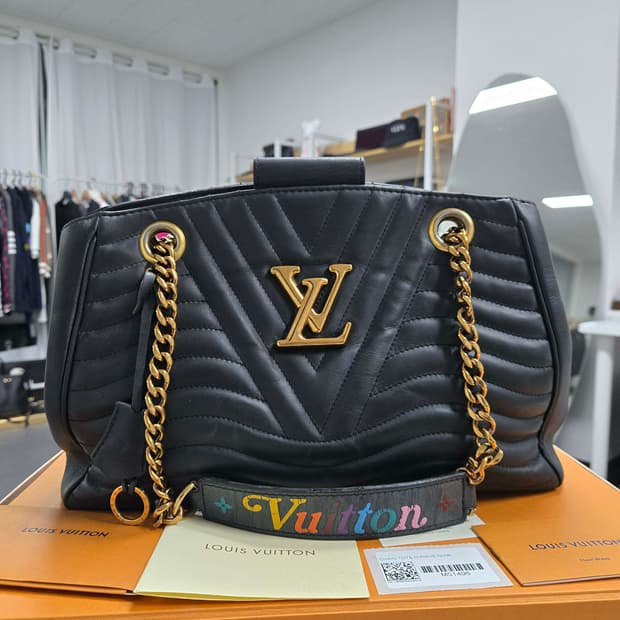 [정품] 루이비통 뉴 웨이브 숄더백