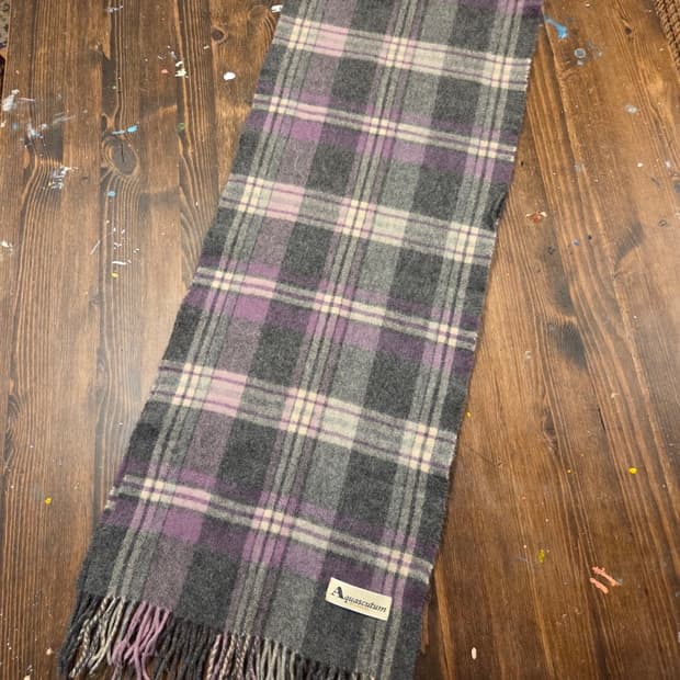 아쿠아스큐텀 머플러