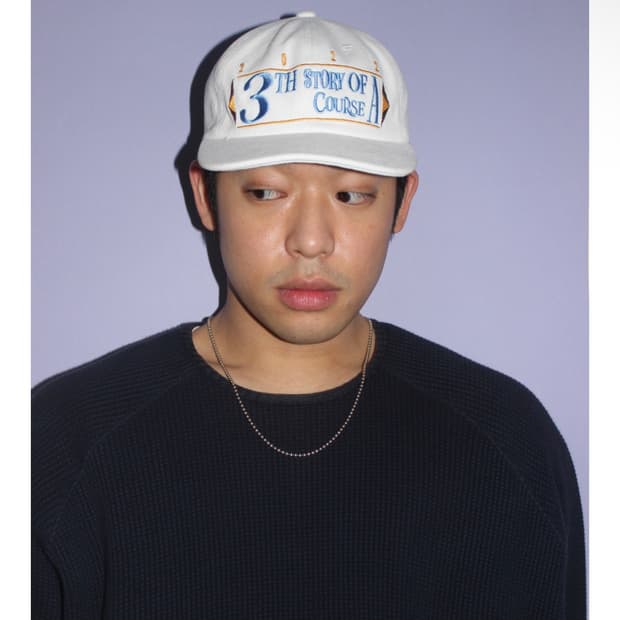 어텐즈 retro cap white