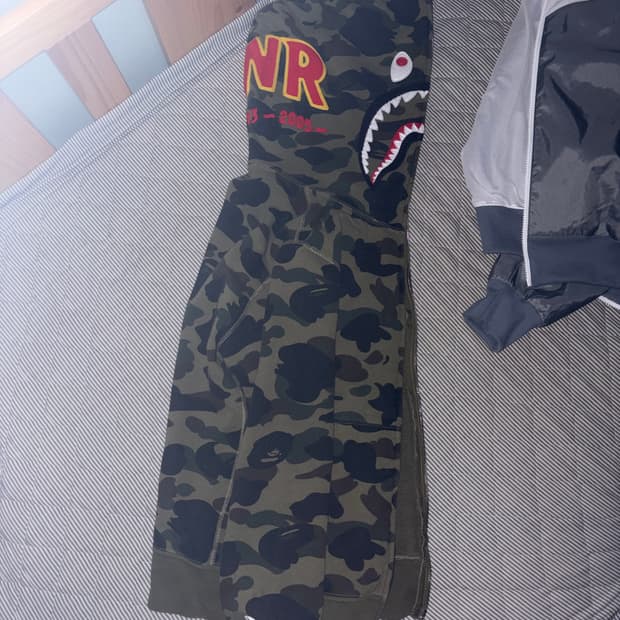 정품 베이프 샤크후드 녹계 M