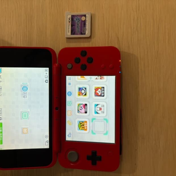 닌텐도 2ds 몬스터볼 에디션