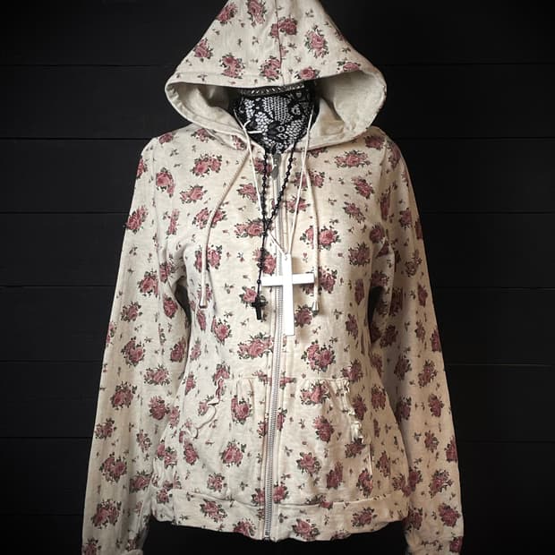 JPN 라떼갸루 플라워 패턴 꽃무늬 후드집업