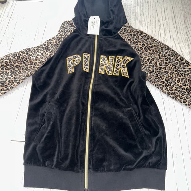 PINK 벨벳 갸루 후드집업 블랙 / 레오파드