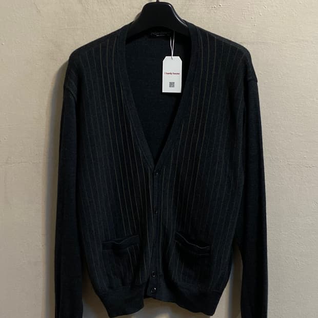 입생로랑 핀스트라이프 니트 가디건