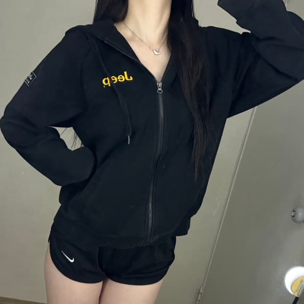 지프 옐로우 로고 후드집업