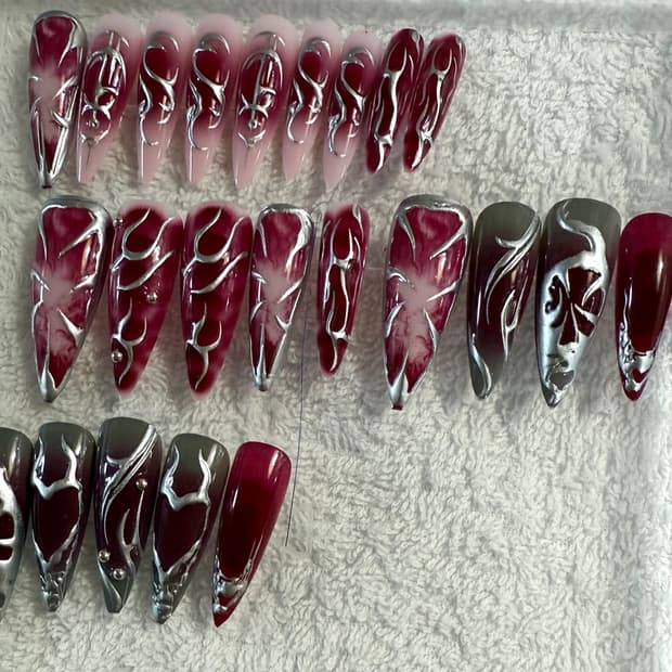 실버 레드와인 컬러 스틸레토 네일팁 3세트