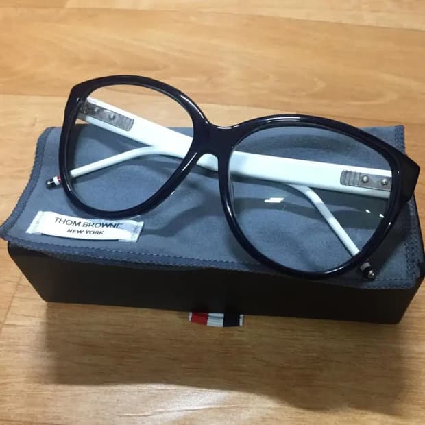 톰 브라운 아이웨어(TB-502-C-TNVY-WHT-59.5)