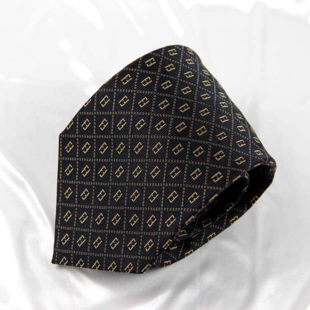 펜디 9.5cm S등급 FF로고 남자 명품 넥타이