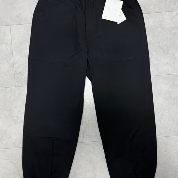 비즈빔 22aw carroll pants 판매