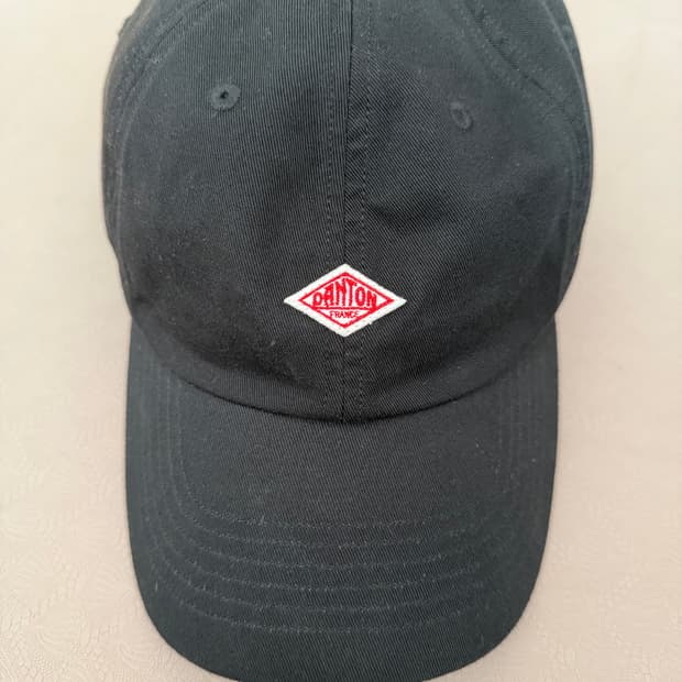 단톤 볼캡 블랙