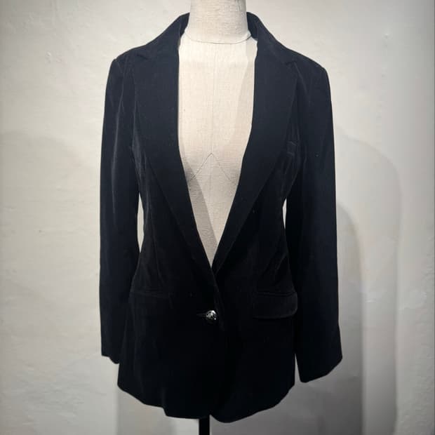 ”Comfort basic“ Black velvet blazer 