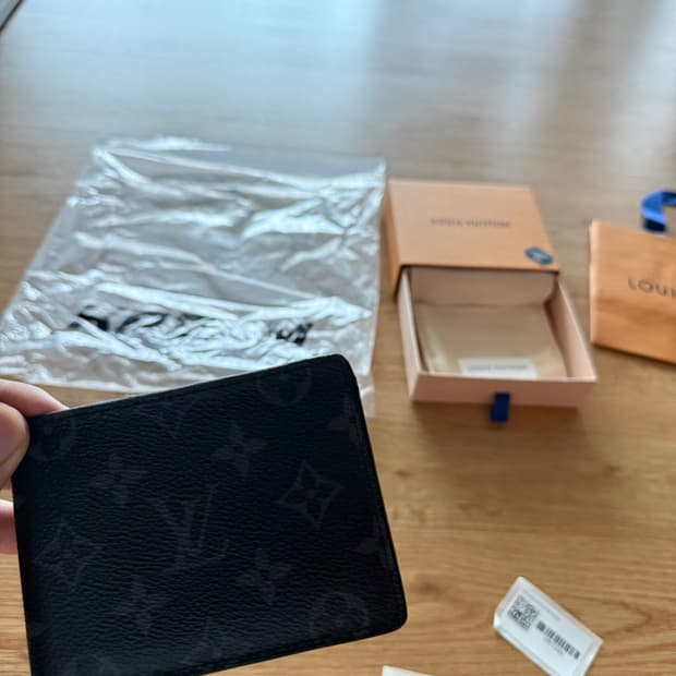 루이비통 이클립스 반지갑