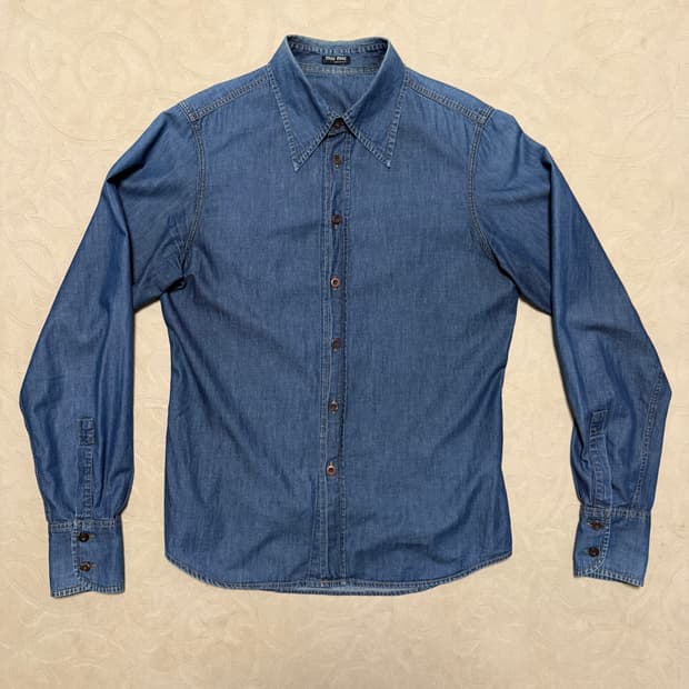 미우미우 샴브레이 셔츠 m