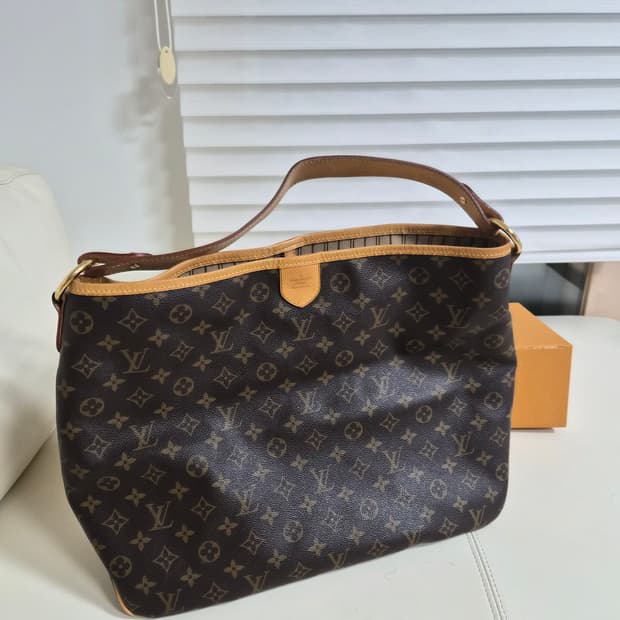 루이비통 정품 딜라이트 