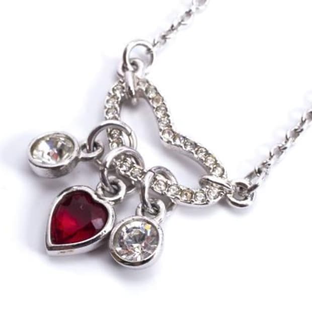 새상품) 스와로브스키 레드 하트 참 네크리스 실버 은 금 골드 다이아 티
