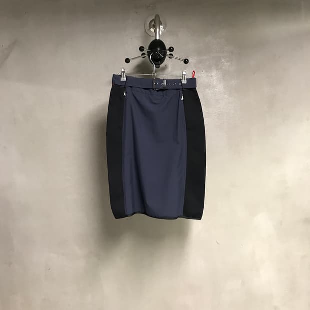 프라다 스포츠 스커트 40(W)