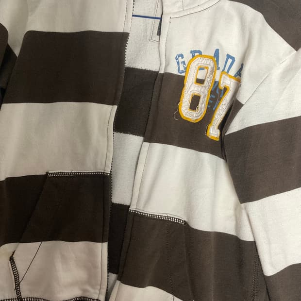 y2k stripe hood zip-up