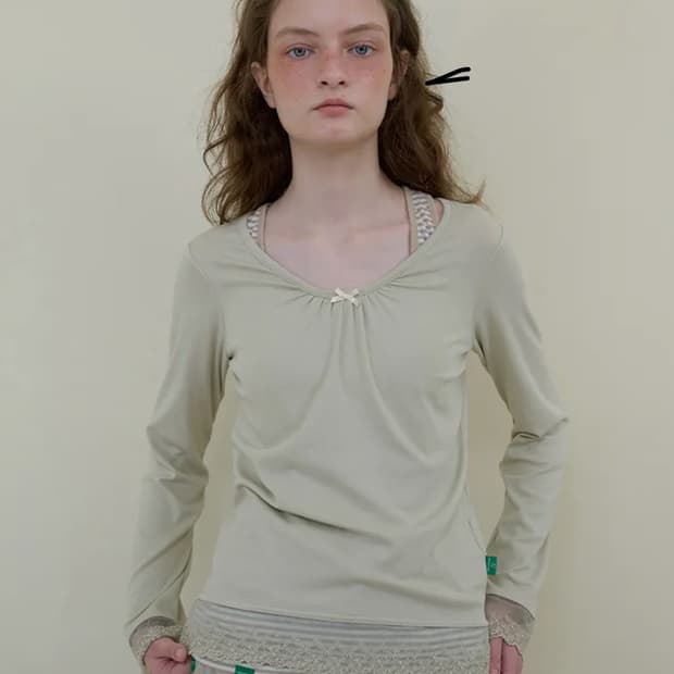 구해요) 레이스 셔링 티 _ 라이트 베이지