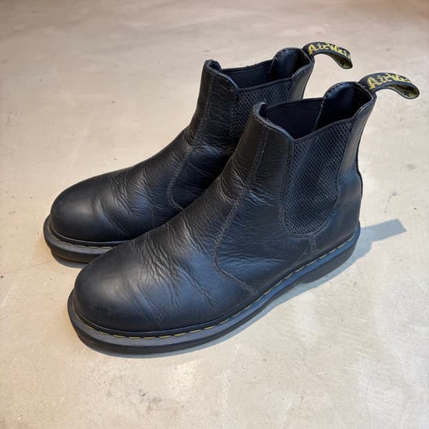 270) Dr. Martens 블랙 첼시 부츠