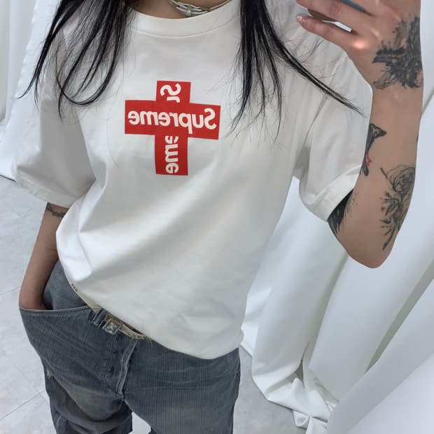 Supreme Cross Logo T-Shirt