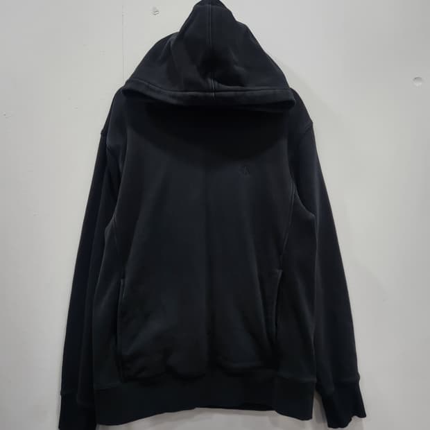 캘빈클라인 블랙 후드티 남성 95~100사이즈