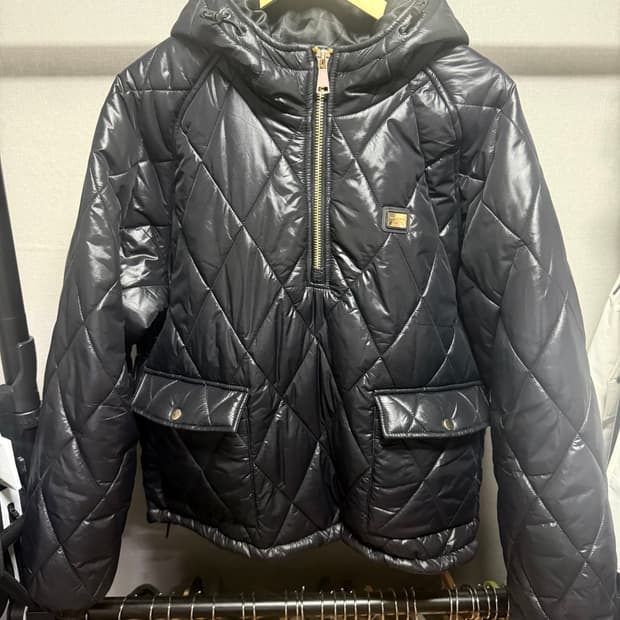 아노락 퀄팅 패딩점퍼