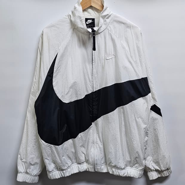 나이키 빅스우시 우븐바람막이 L