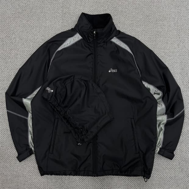  ASICS 바람막이 점퍼