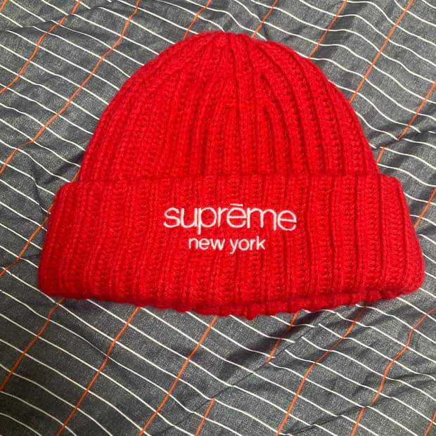 슈프림 클래식로고 비니 레드-23FW