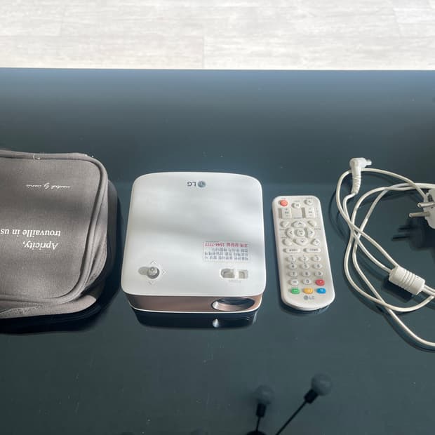 LG 엘지 PH130 미니빔 빔프로젝터 (풀구성)