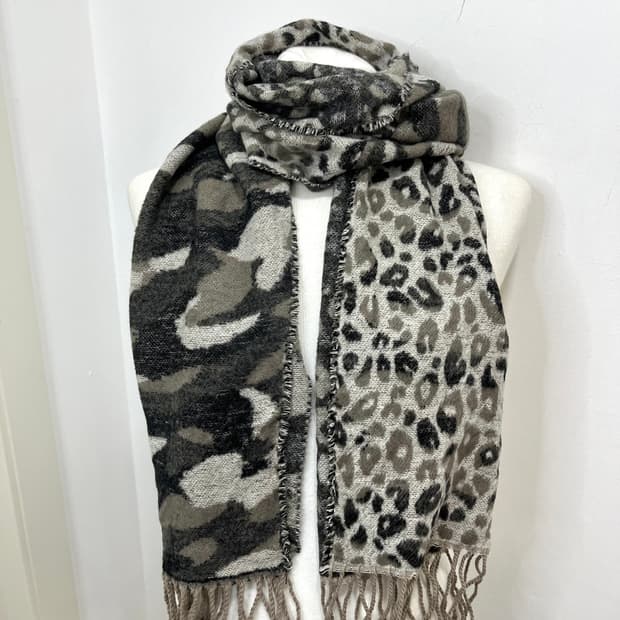 일본 빈티지 갸루 레오파드 믹스 패턴 테슬 머플러