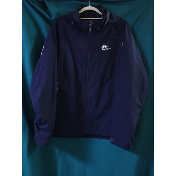 277. 네파 바람막이 [105/XL]