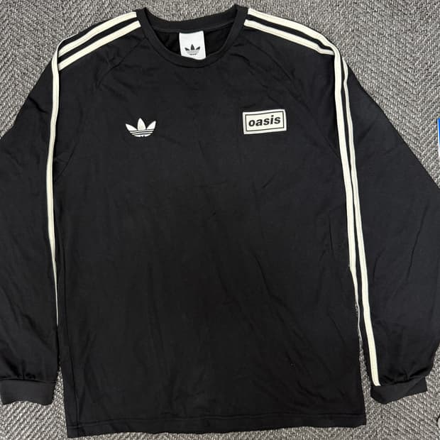 아디다스 오아시스 25월드투어 롱슬리브