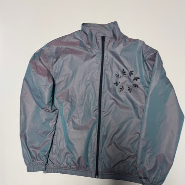 희귀!! 아디다스 오리지널 불꽃 카멜레온 바람막이 M 그레이 공용