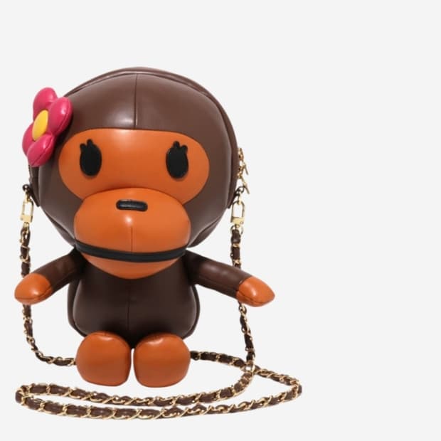 베이프 baby lisa plush doll