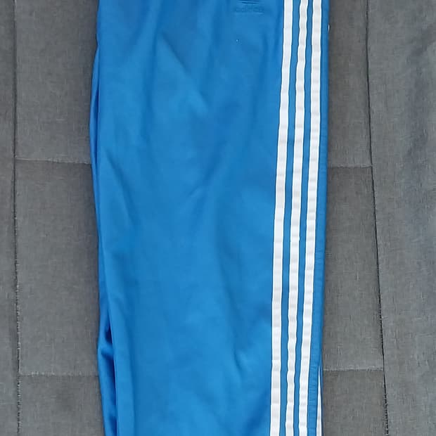 아디다스 레더?재질 비슷한 트랙팬츠