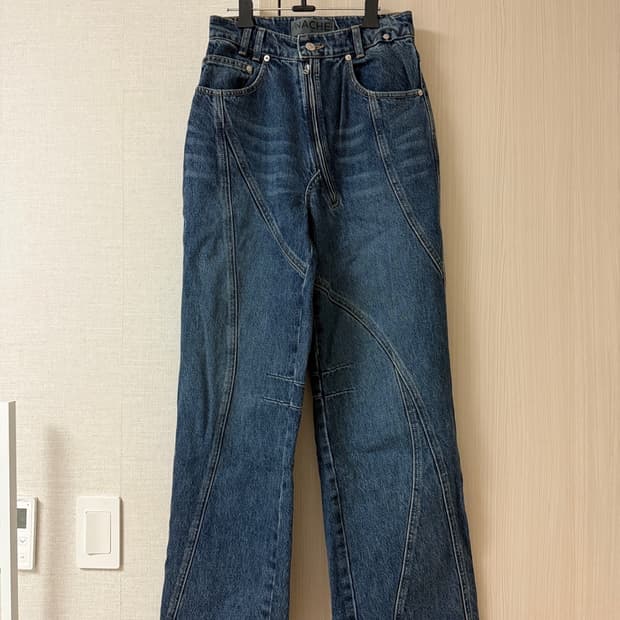 나체 wavy seam line denim