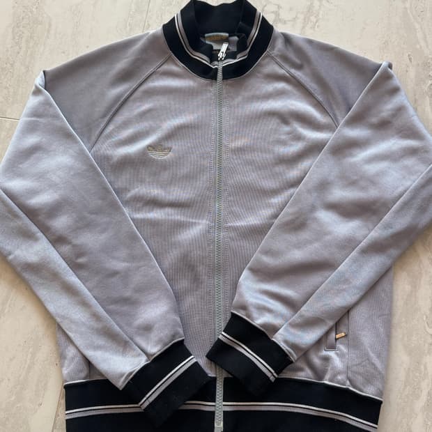 데상트 아디다스 저지