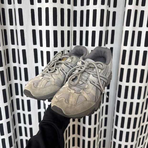 아식스 젤 소노마