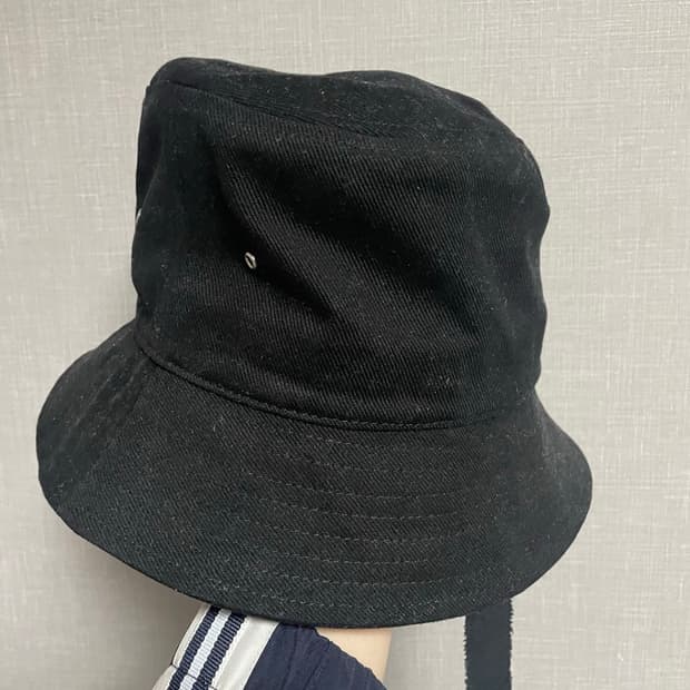 피스마이너스원 버킷햇 블랙