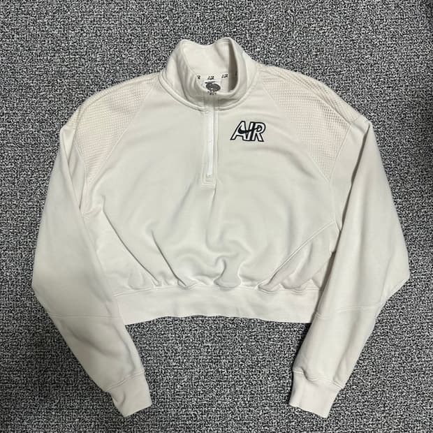 (S) 나이키 AIR 하프집업 크롭 반집업