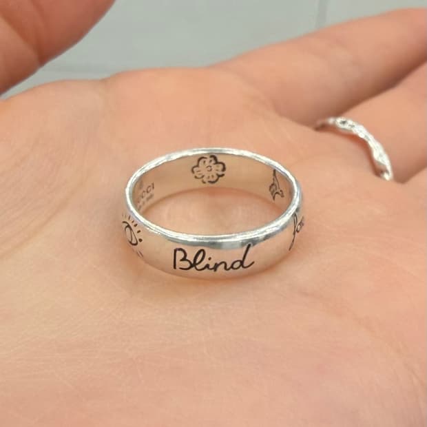 구찌 블라인드포러브 10호