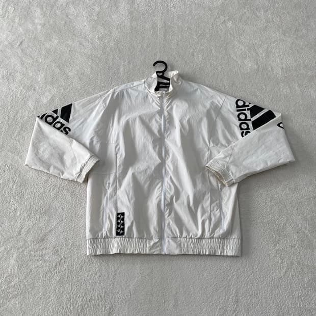 XL 아디다스 우븐 로고 바람막이 105