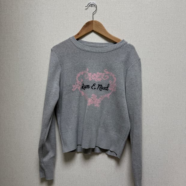 Vintage / 그레이 하트 맨투맨