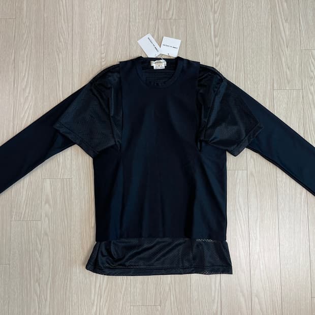 꼼데가르송 레이어드 도킹 메쉬 컷소우 티셔츠 AD2018