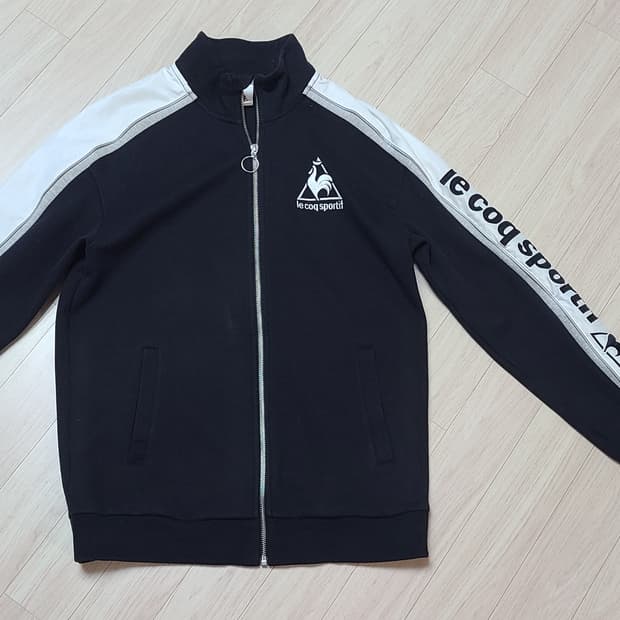 르꼬끄 스포르티브 트랙탑