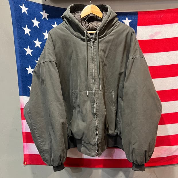 GLAMOUL 풀오버 누빔 액티브 자켓