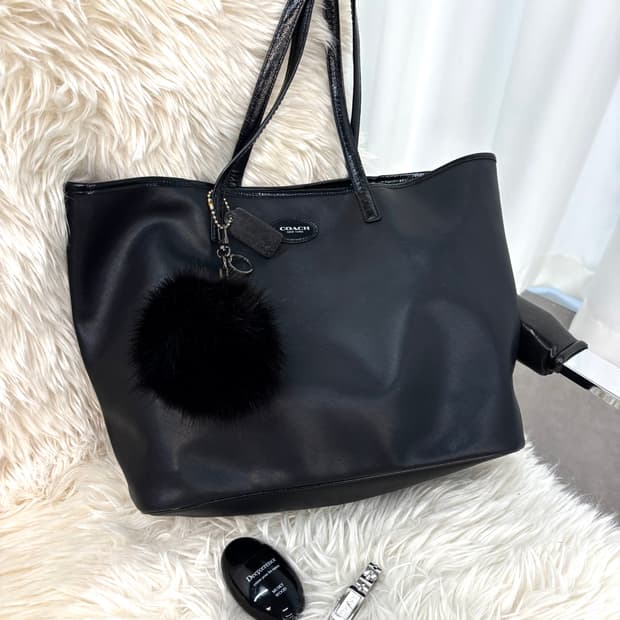 Coach vintage black tote bag